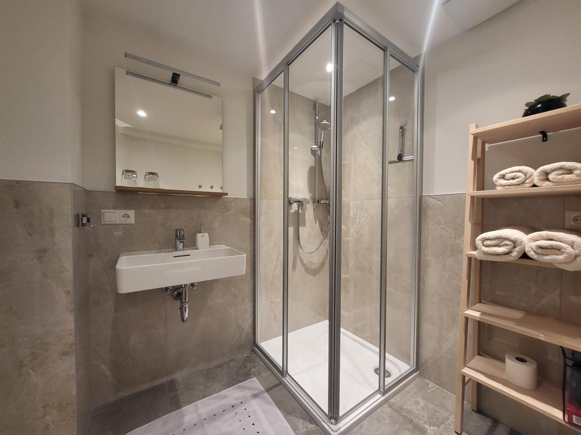 Appartements Mayr Inklusive Ganzjaehrig Gratis Zugang Zur Alpentherme Und Im Sommer Kostenlose Bergbahnnutzung Bad Hofgastein Kültér fotó